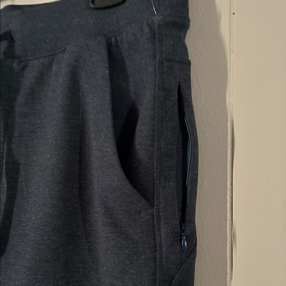 NWOT Birddogs Grayblack Joggers - Picture 9 of 16
